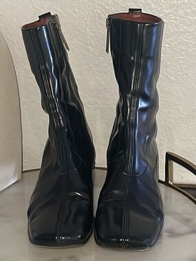 Donald J Pliner black stretch calf boot 7.5